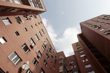 За последние 20 лет цены на недвижимость в Украине значительно упали