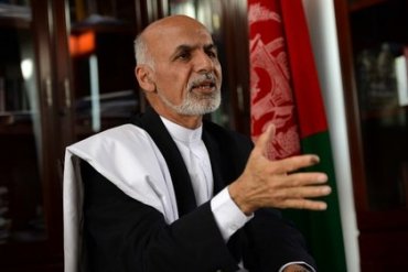 Президент Афганистана отказался от своего имени
