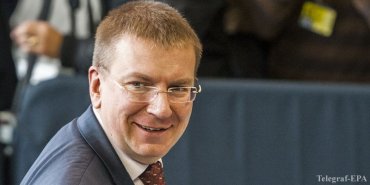 Священник в Латвии осудил министра за то, что он «гордится грехом»