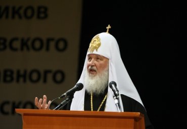 Выступая на народном Соборе, патриарх Кирилл ни разу не употребил слова «Бог»