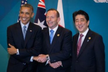 Лидеры США, Японии и Австралии объединились в борьбе с Россией