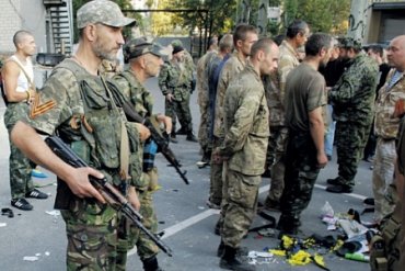 ДНР вводит военно-полевое правосудие и расстрел за уклонение от военной службы