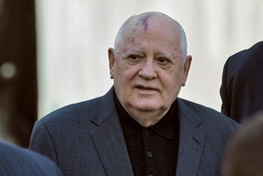 Бывший президент СССР Михаил Горбачев заявил, что Путин считает себя Богом