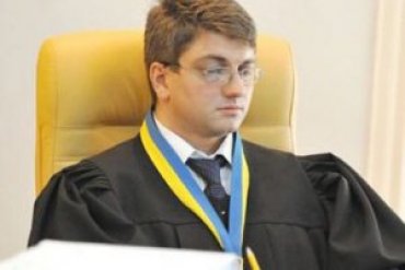 Судья, посадивший Тимошенко, сбежал в Крым