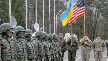 Американские военные начнут подготовку шести батальонов украинской армии