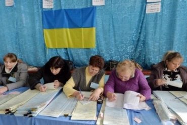 Более 50 кандидатов от Оппоблока в Виннице отказались от мандатов в пользу «нужных людей»