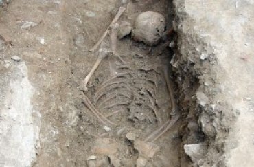 Итальянские археологи нашли скелет «девочки-ведьмы»