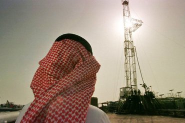 Саудовская Аравия обогнала Россию по добыче нефти