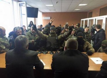 Активисты заставили уйти в отставку судей, освободивших одесских сепаратистов