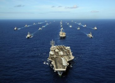 Трамп хочет построить самый большой военно-морской флот в истории