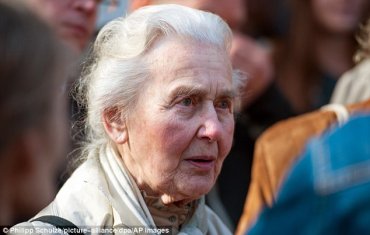 88-летняя немка осуждена за отрицание Холокоста