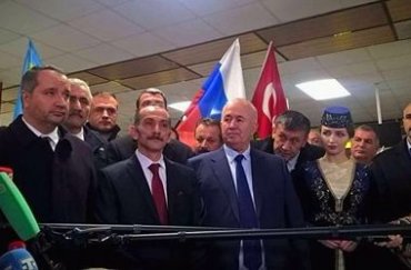 В Крым приехала делегация турецких бомжей