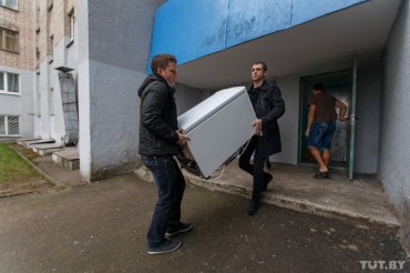 Российских студентов массово выселяют из общежитий ради сотрудников МВД