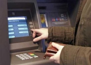 В Харькове преступники распотрошили банкомат и скрылись с крупной суммой