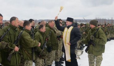 Священников УПЦ МП не пускают к военным