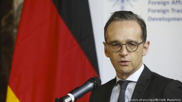 Германия будет инициировать введение миротворцев на Донбасс