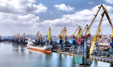 Россия заблокировала украинские порты Мариуполь и Бердянск