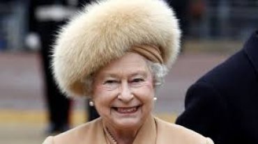 Королева Елизавета II откажется от натурального меха