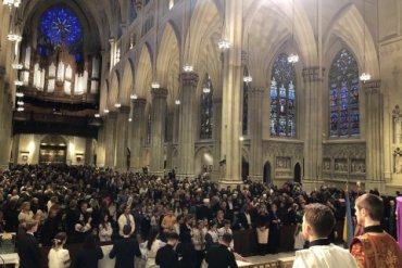 В главной католической церкви Нью-Йорка почтили память жертв Голодомора