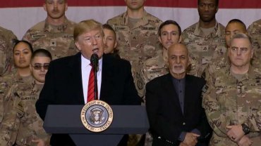 Трамп тайно прилетел в Афганистан на переговоры с талибами