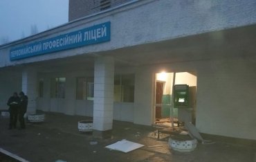 В Харьковской области взорвали банкомат