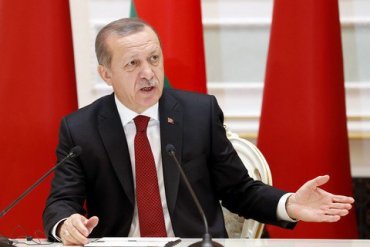 Эрдоган посоветовал Макрону провериться у врача