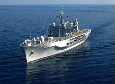 В Черное море направляется флагман Шестого флота США