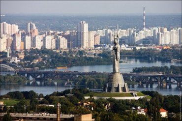 В Киеве переименовали улицы и дали названия площадям: список новых названий