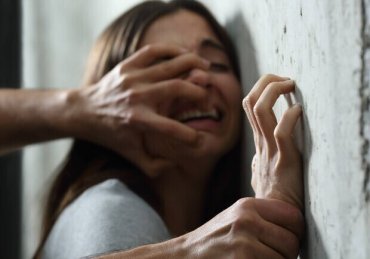 В Запорожье мужчина изнасиловал 6-летнюю девочку