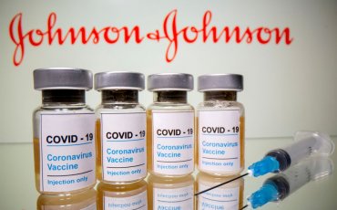 Назван опасный побочный эффект от вакцины Johnson & Johnson