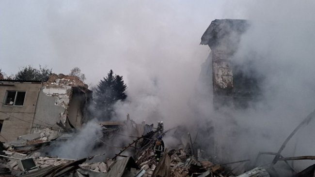 Вночі окупанти обстріляли житловий квартал Запоріжжя