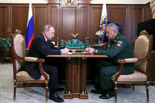 Кремль пытается свалить вину за военные провалы на генералов