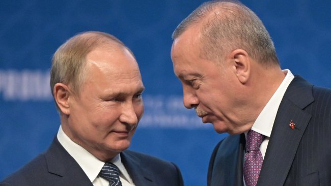 Эрдоган обсудил с Путиным “зерновой коридор” и переговоры с Украиной