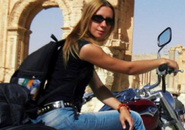 Украинка впервые совершит кругосветное путешествие на мотоцикле