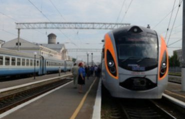 Из-за поломки Hyundai сообщением Днепропетровск-Киев пассажиры добирались на три часа дольше