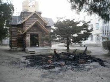 В Евпатории горела недостроенная деревянная часовня Киевского Патриархата