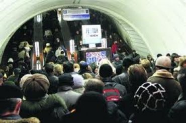 В киевском метро «титушки» пытались спровоцировать драку