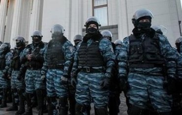 В Киев подтягиваются дополнительные силы милиции