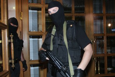 Обыски в Киеве: милиция изымает взрывчатку и планы провокаций