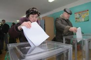 Сегодня в Украине повторные выборы – 150 кандидатов на пять мандатов