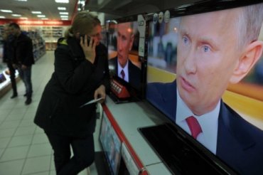 Путин призвал западные СМИ объективно освещать события в Украине
