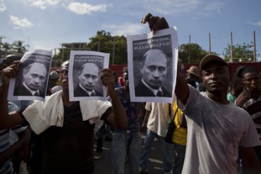 Жители Гаити хотят свергнуть своего президента и просят Путина о помощи