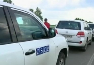 ОБСЕ опять обнаружила под Донецком колонну военных грузовиков