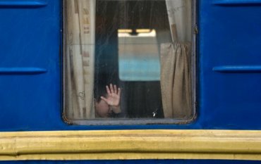 Въезд в Крым русские оккупанты сделают платным