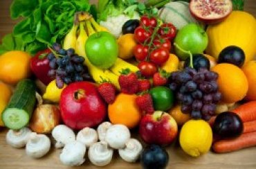 В Украине стремительно падают цены на овощи и фрукты