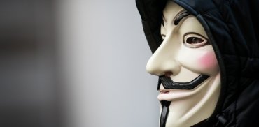 Хакеры из Anonymous назначили «день троллинга ИГИЛ»