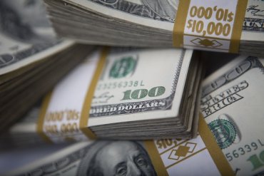 Гривня под ударом: эксперты дали прогноз по курсу доллара на декабрь