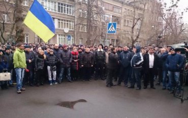 В Киеве провели акцию протеста неаттестованные милиционеры