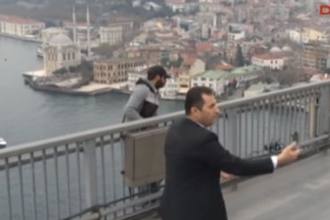 Эрдоган спас самоубийцу