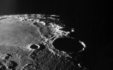 Россия отказалась от строительства базы на Луне
